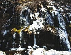 冬の吐龍の滝